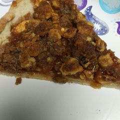 A picture of Apple, Walnut, and Raisin Muerbeteig.