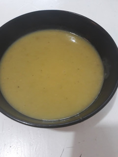 Una foto de Puré de patata y guisantes
