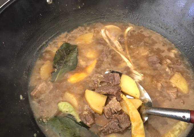 Resep Semur Daging & Kentang, Lezat Sekali