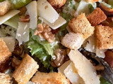 Salada de Alfaces com Parmesão e Nozes