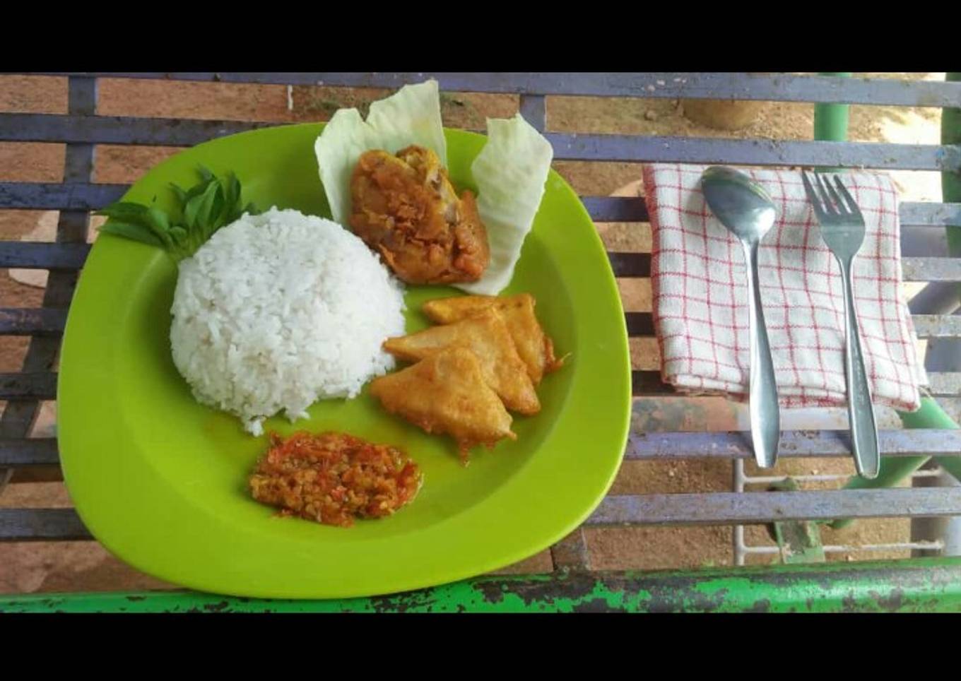 Ајам Горенг, Кабаи Сетан Ала Фио