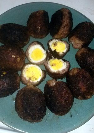 A picture of Dinosaur Eggs.