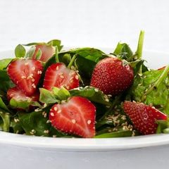 A picture of Spinach Salad.