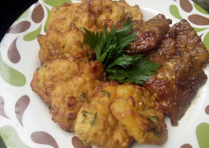  Resep  Dadar Jagung  tempe bacem simpel  oleh Eunike Lala 