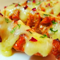 Cheesy Gulabi Murgh Kabab A picture of Cheesy Gulabi Murgh Kabab.