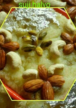 A picture of Suji halwa.