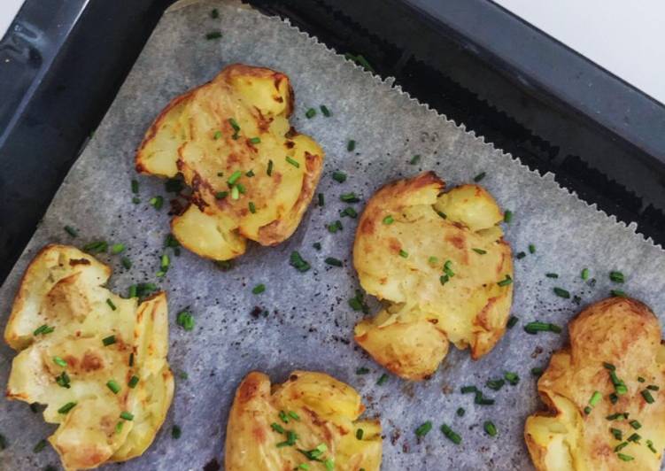 Easiest Way to Prepare Any-night-of-the-week Crispy Smashed Potatoes