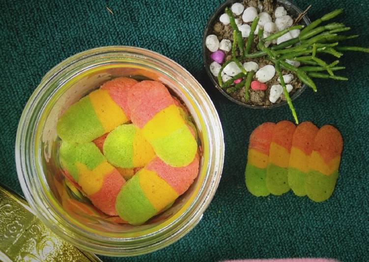 Cara Gampang Membuat Lidah Kucing Rainbow, Bikin Ngiler