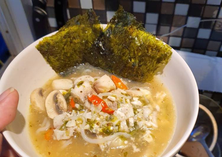 Shirataki Soup with Mushroom