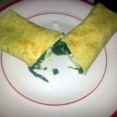 spinach and feta omelette A picture of spinach and feta omelette.
