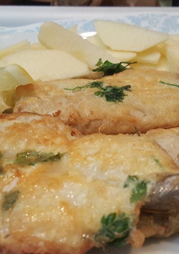 Una foto de Pescadilla o perlitas de ración rebozadas