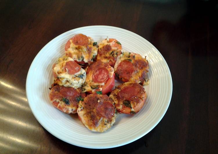 Pizza Baked Tomatos