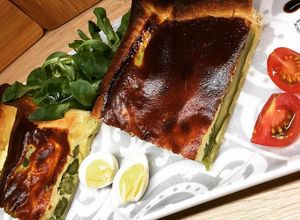 Une photo de Tarte au Brocciu et aux asperges vertes