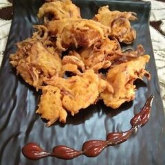 A picture of Onion Pakode.