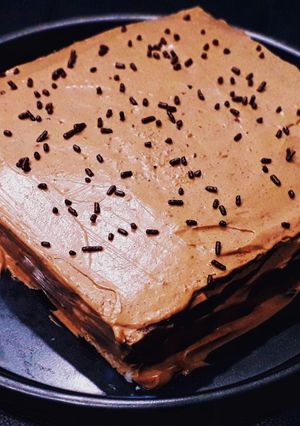 A picture of Bread chocolate cake.