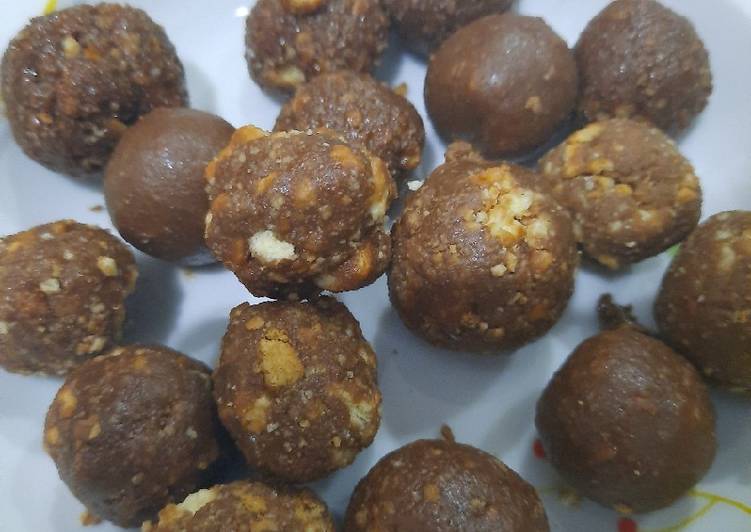 Sweet Bolu-Bolu Chocolate Regal (Biscuit, Cookies)