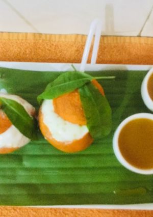 A picture of Orange Ice cream.