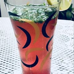 A picture of Strawberry mojito MOCKTAIL.
