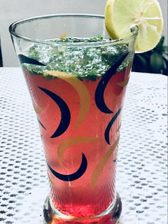 A picture of Strawberry mojito MOCKTAIL.