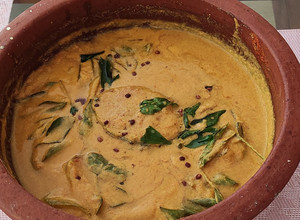 A picture of Kerala style Fish Mango Curry.