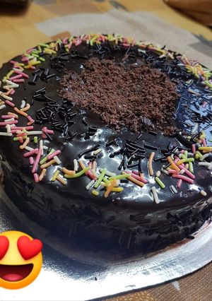 A picture of Cooker Cake.