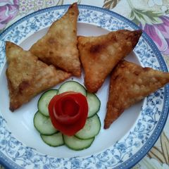 A picture of Potato Samosa Bites.