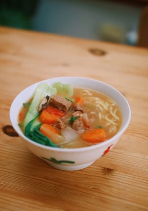 A picture of Beef noodle.