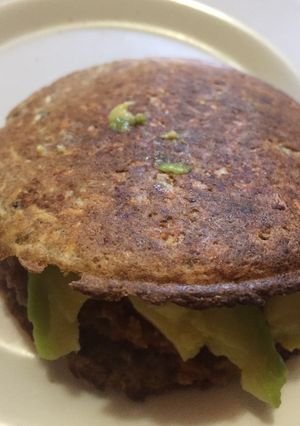 Una foto de Arepa de topocho verde y harina de plátano