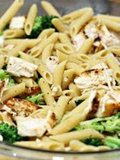 A picture of Pasta Chicken & Broccoli.