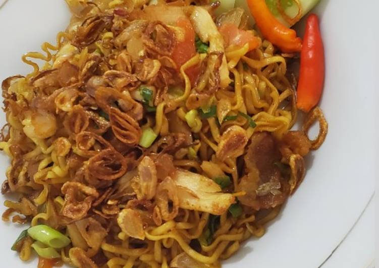 Resep Mie goreng kecap 🍜 yang Enak Banget