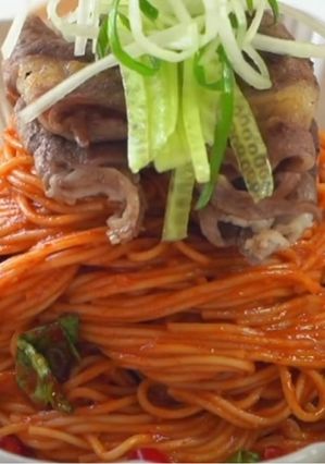 Hình của món Mì trộn bò Korea.