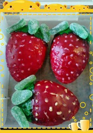 A picture of Amy's Little Strawberry Sponge Cakes ..