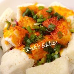 A picture of Boiled Yam with palm oil.