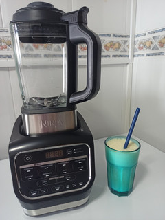 Una foto de Milkshake de piña 🍍 en Ninja batidora licuadora