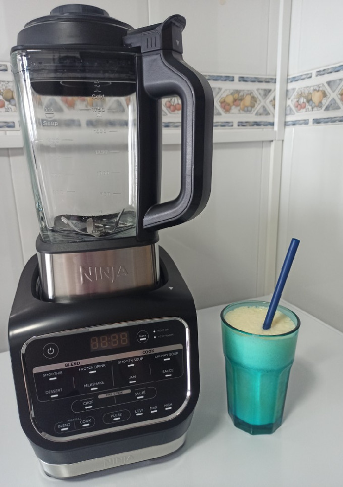 Una foto de Milkshake de piña 🍍 en Ninja batidora licuadora