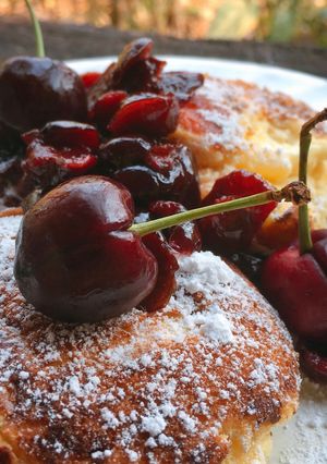 รูปของ Souffle Pancake อาจไม่สวยแต่อร่อย