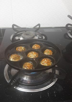 A picture of Manchurian balls in Appe pan.