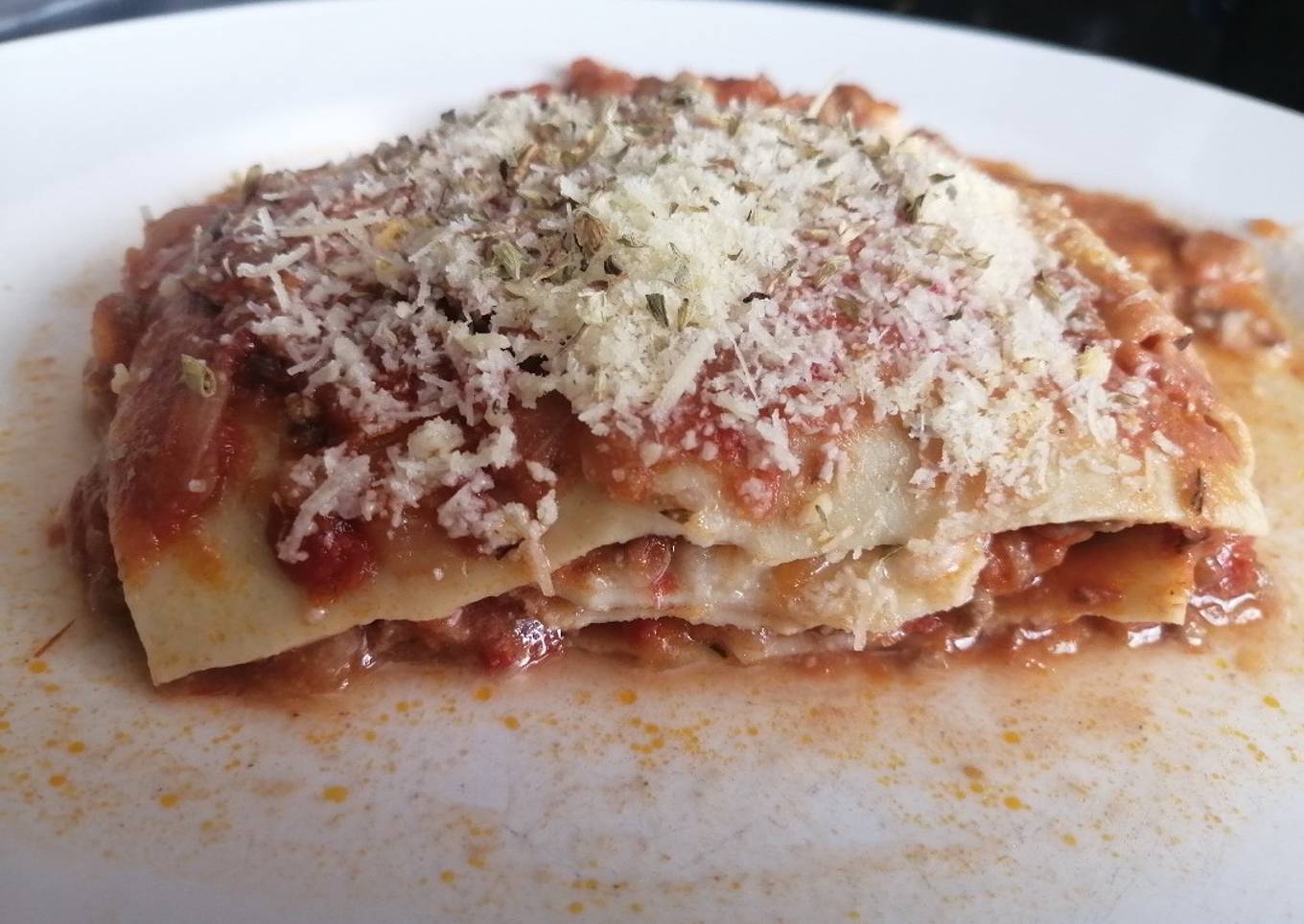 Lasaña boloñesa y bechamel