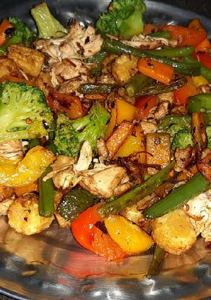 চিকেন স্যালাড (Chicken Salad recipe in Bengali) রেসিপির প্রধান ছবি