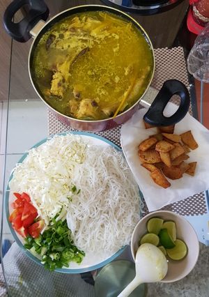 Foto resep Soto balungan dan ceker ayam