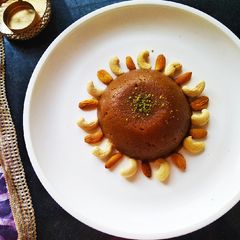 A picture of Multigrain jaggery halwa.