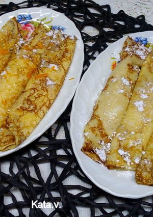 Palacsinta, narancs és vaníliakrémmel recept fotója