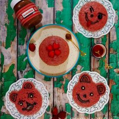 A picture of Strawberry Pancakes.