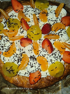 Una foto de Tarta de hojaldre con cítricos