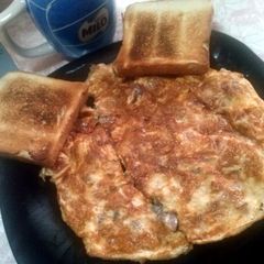 A picture of Sausage omlette.