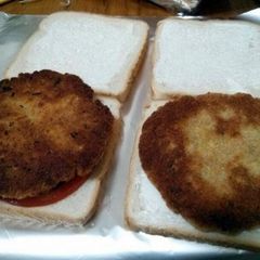 A picture of Vegetarian hamburguers.