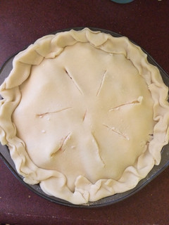 A picture of Simple Rhubarb Pie.