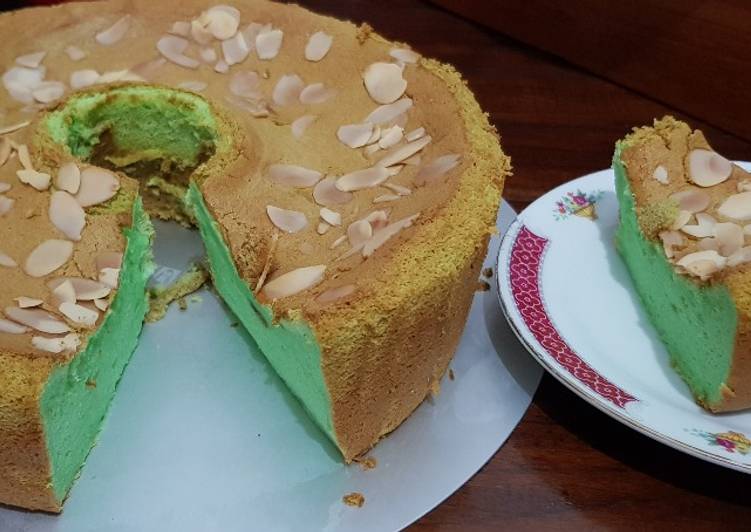 Chiffon Cake Pandan Putih Telur Moist 'n No Bau Telur🥰
