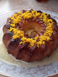 A picture of Portuguese Orange Cake with syrup.