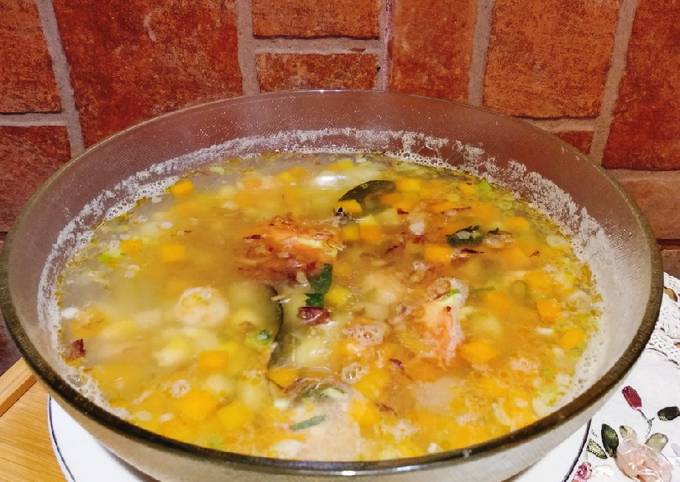 Langkah Mudah untuk Menyiapkan Sup Udang JKW (Jagung Kentang Wortel) Anti Gagal